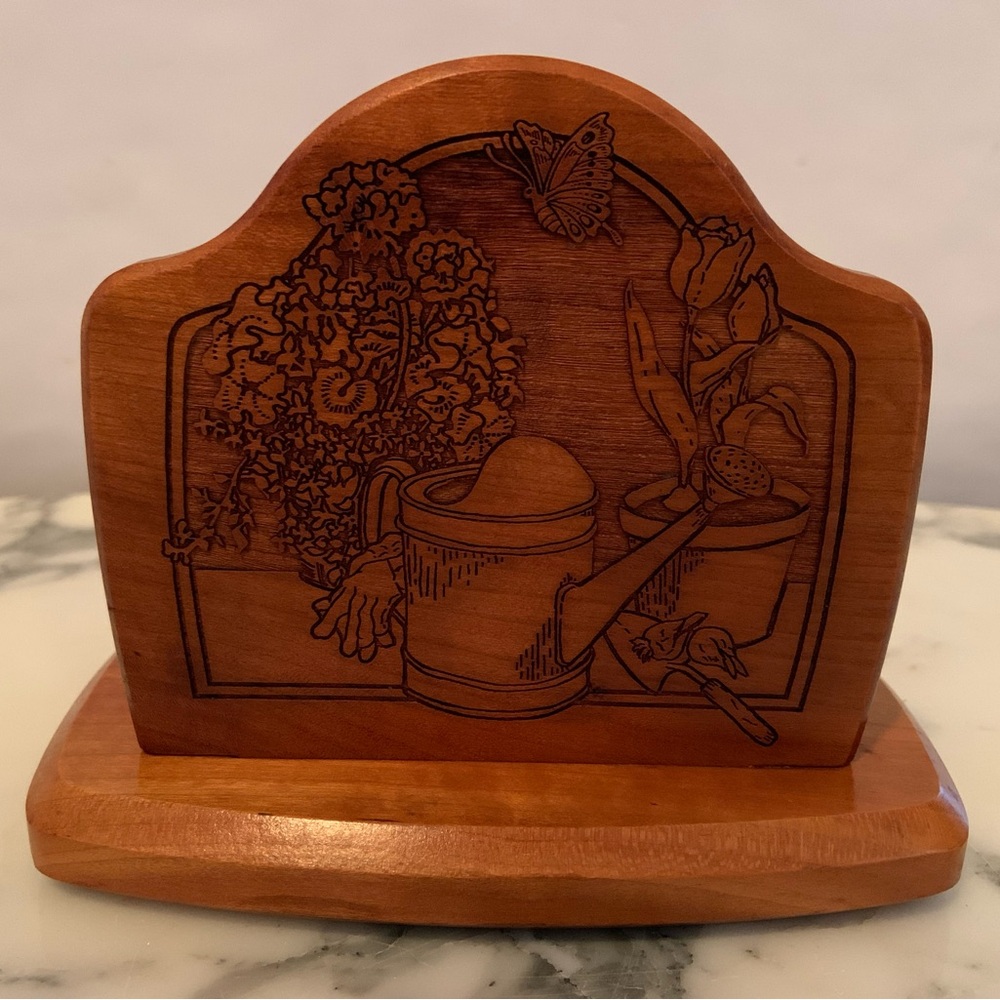VTG Four Acre Wood Products Oak Napkin Holder Garden Scene Arthur IL Amish